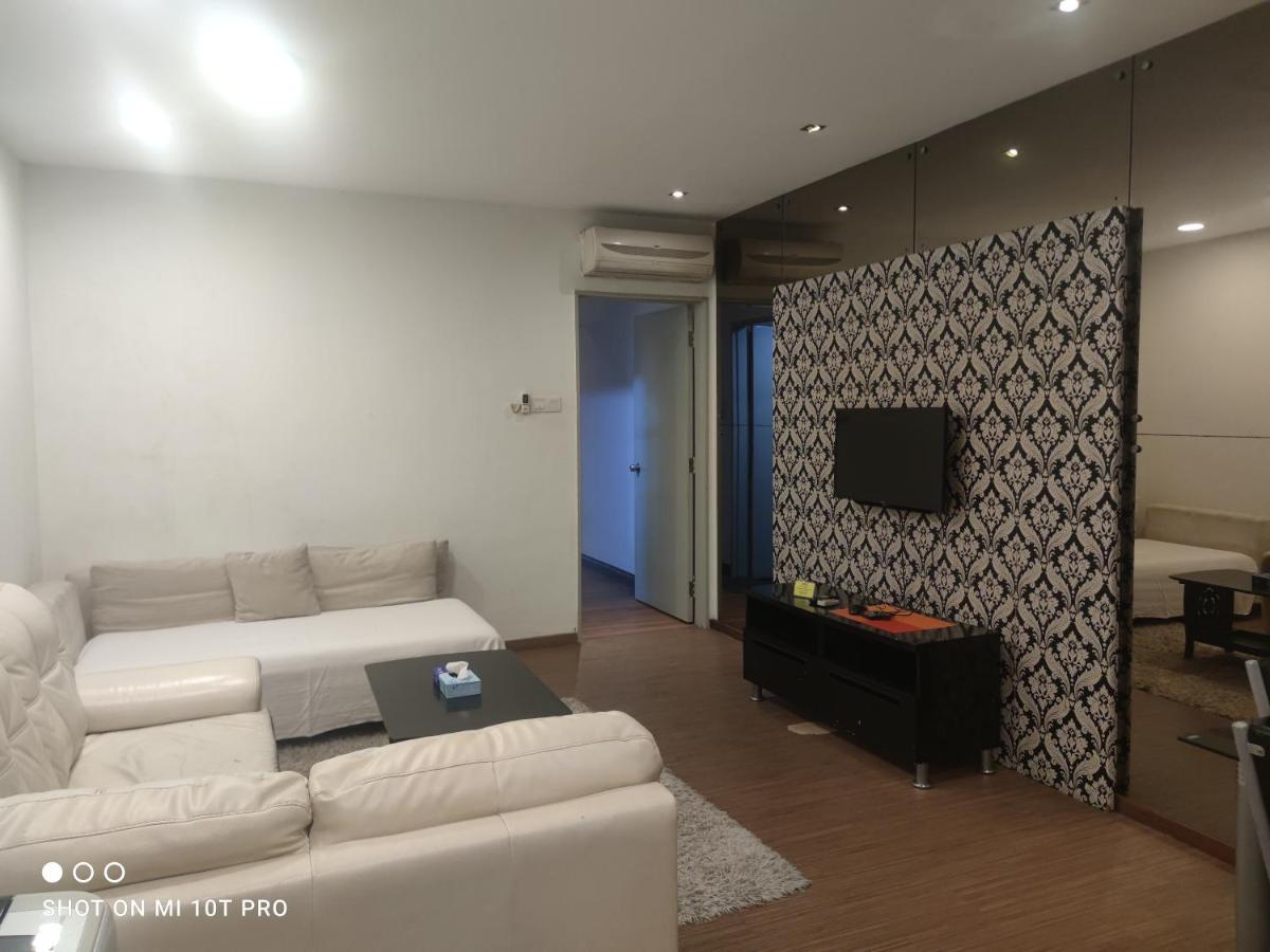 Taragon Apartment *